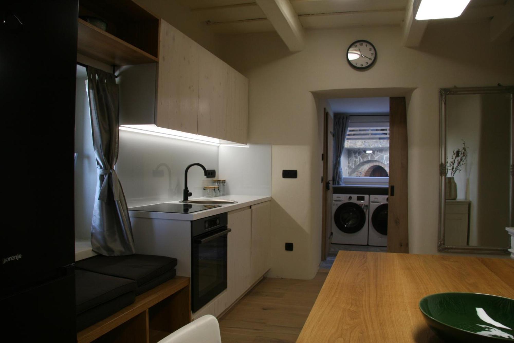 Terasse Jeruzalem Apartments Hermanci エクステリア 写真
